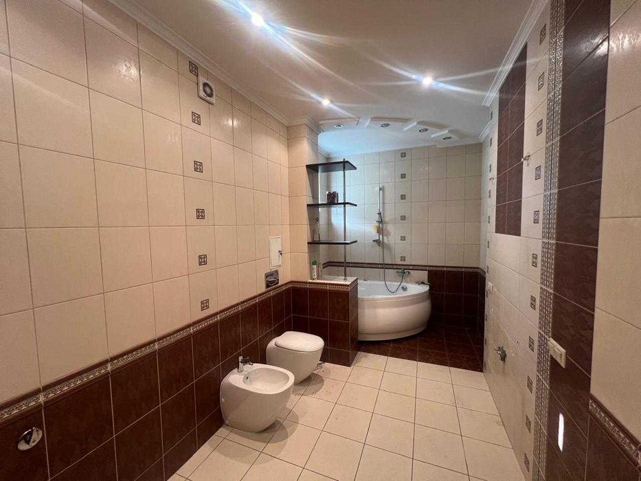 Київ, Саксаганського № 121 (2х/67,5 м.кв)