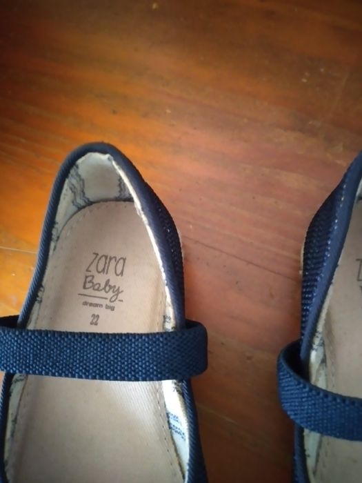 Sapatos tamanho 22 , bom estado