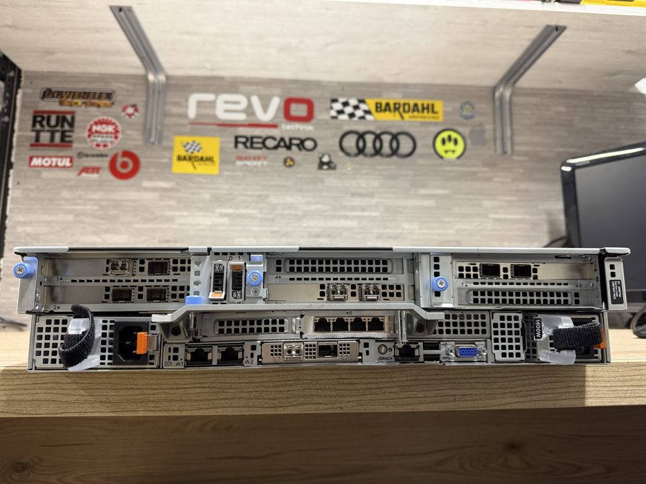 Сервер Dell PowerEdge R750 2x Xeon Gold 6338/256gb DDR4 3200/Nvme SAS