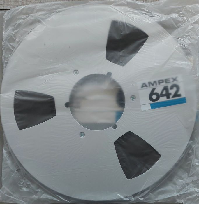 .Новые. Катушки 27см.Revox,AMPEX Магнитная лента  -1100метров