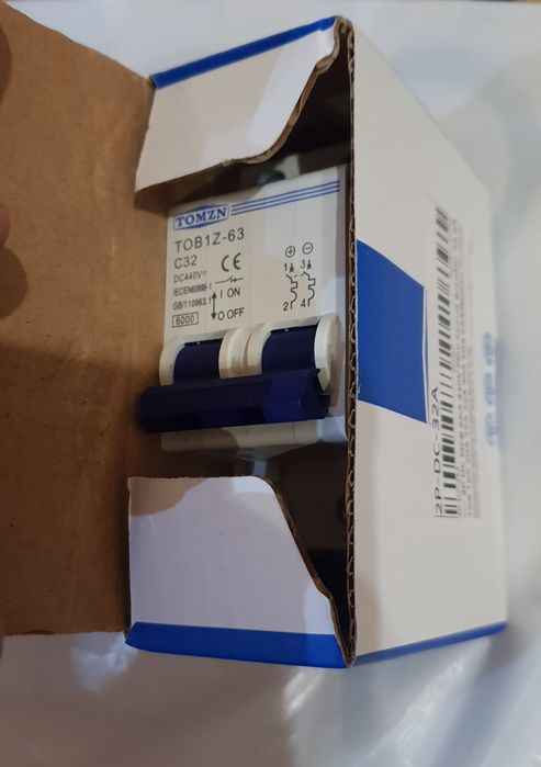 Выключатель постоянного тока Tomzn 2P 32А, для солнечных пане
