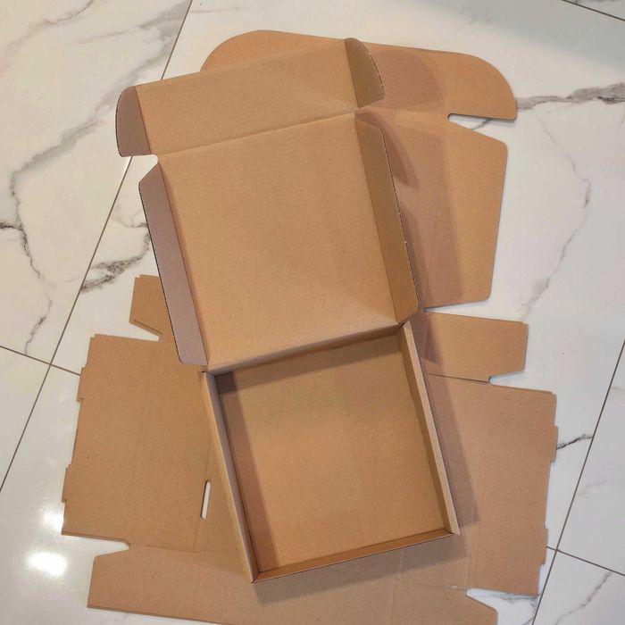 Karton fasonowy pudełko fasonowe tektura falista 1000szt