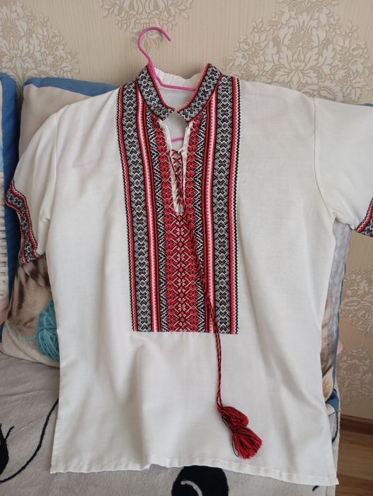 Вишиванка для підлітка