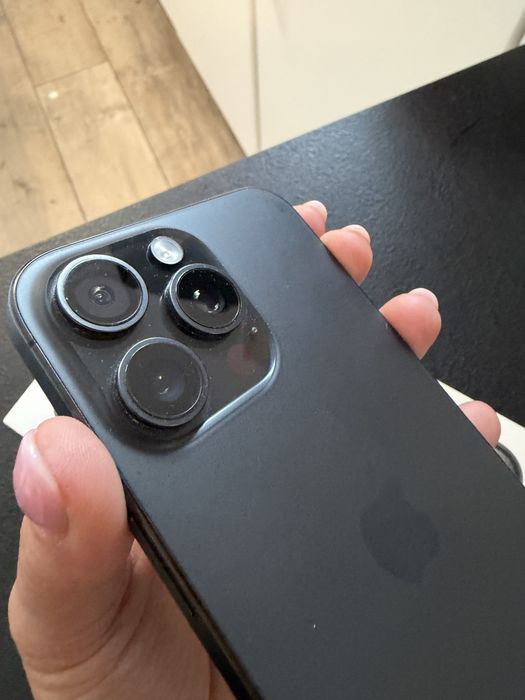Iphone 15 pro max 256gb black titanium