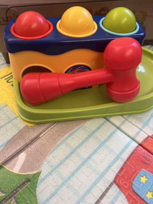 Іграшка мʼячики з молотком