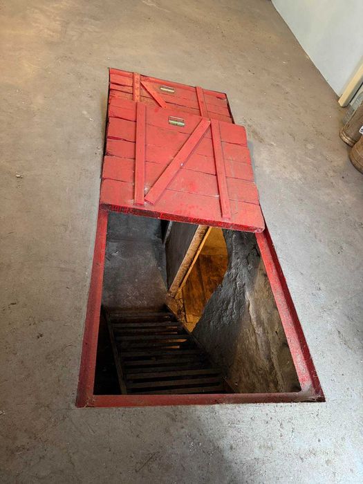 Продам гараж, м-н Виставка ГК "Довіра"