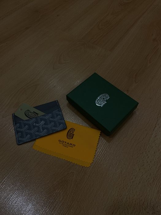 Carteira da Goyard de cor cinzenta