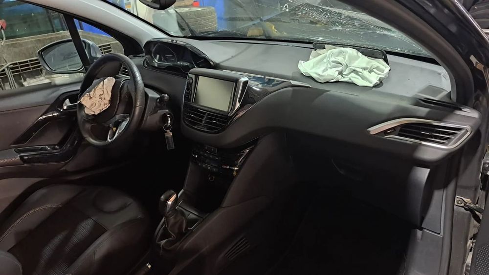 PEUGEOT 208 I 1.4 HDI PARA PEÇAS