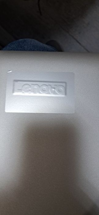 Lenovo Ideapad 330-15, 330-15IKB, 330-15ISK, 330-15ABR tampa superior.