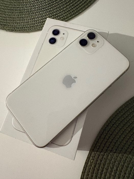 iPhone biały 11 64 GB