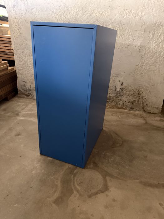 Móvel lacado c/ porta e painel p/ TV lacado