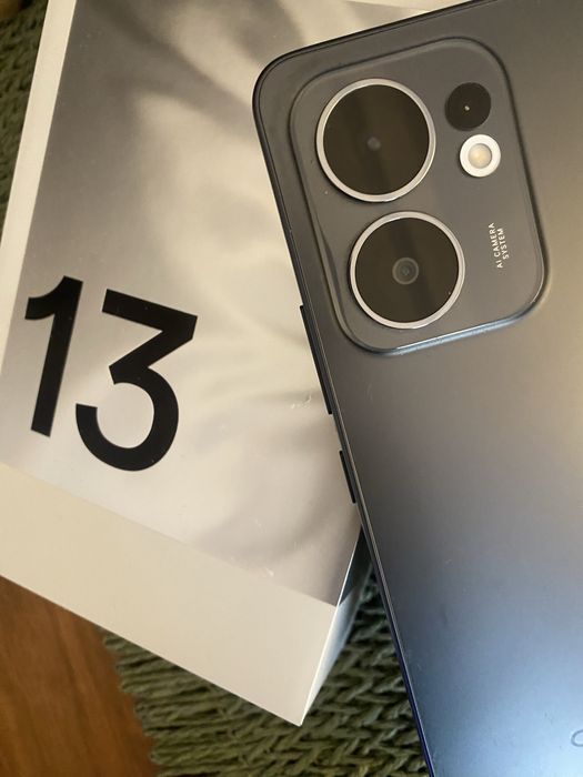 Oppo Reno 13 FS 5 G
