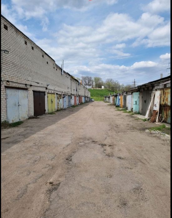 Продам капитальный гараж в ГК Новый