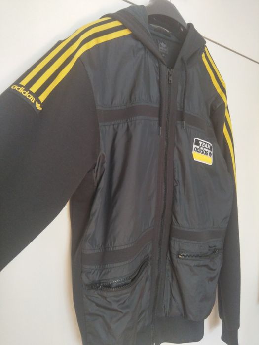 Casacos adidas. Futebol. Tamanho M.
