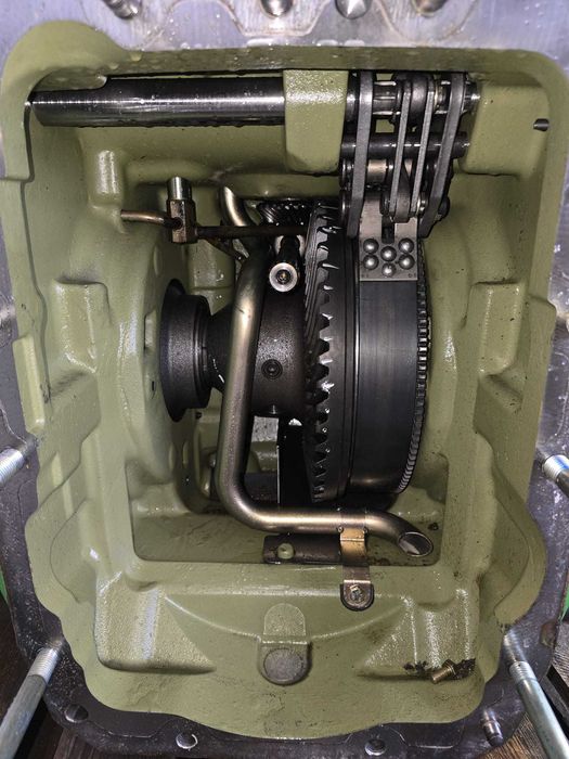 Atak tylnego mostu, 9/51 dyferencjał John deere 6230