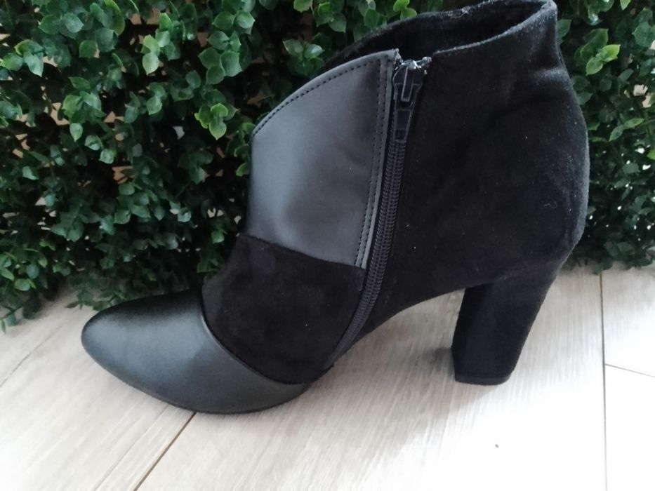 Czarne jesienne botki damskie rozmiar 40