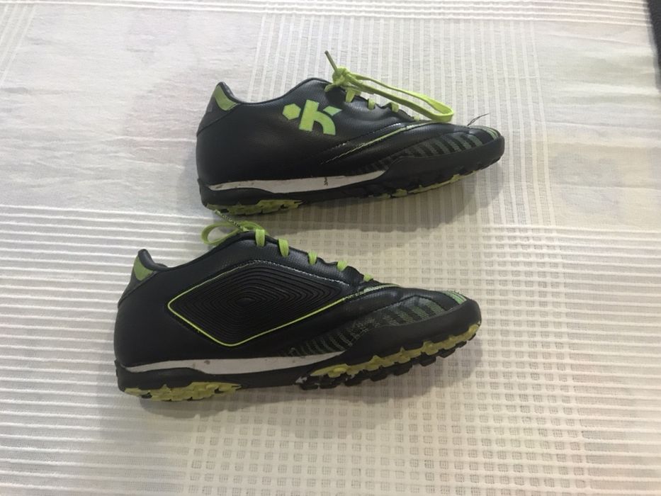 Botas futebol 32