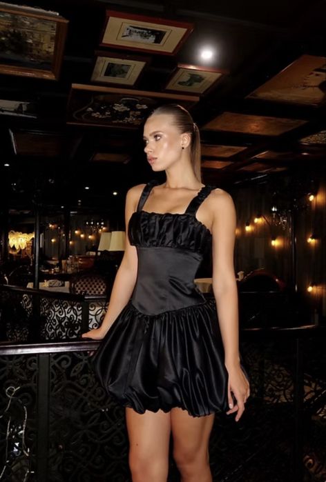 Коктельна вечірня сукня украінського бренду NavyIcon Charlotte dress