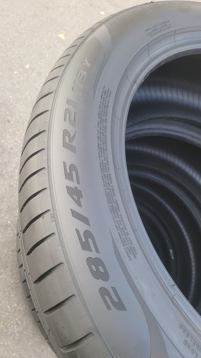 285 45 21 Pirelli P Zero PZ4 RSC*