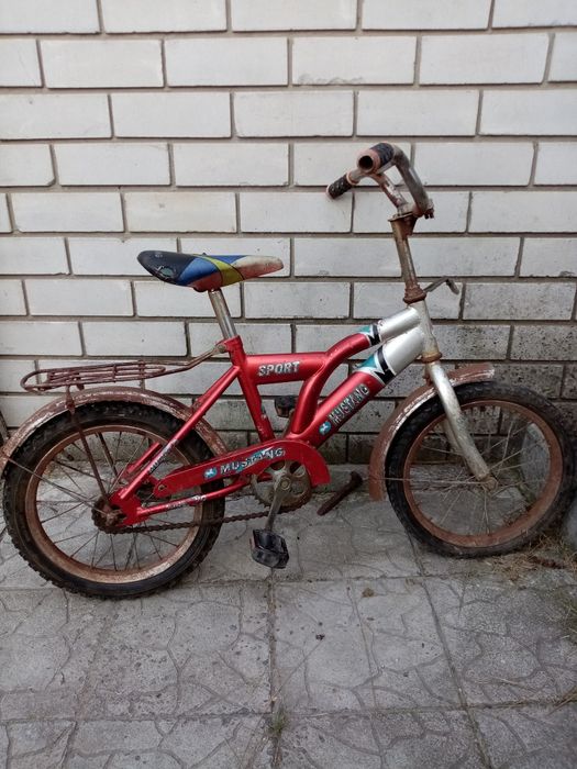 Продам детский велосипед под восстановление