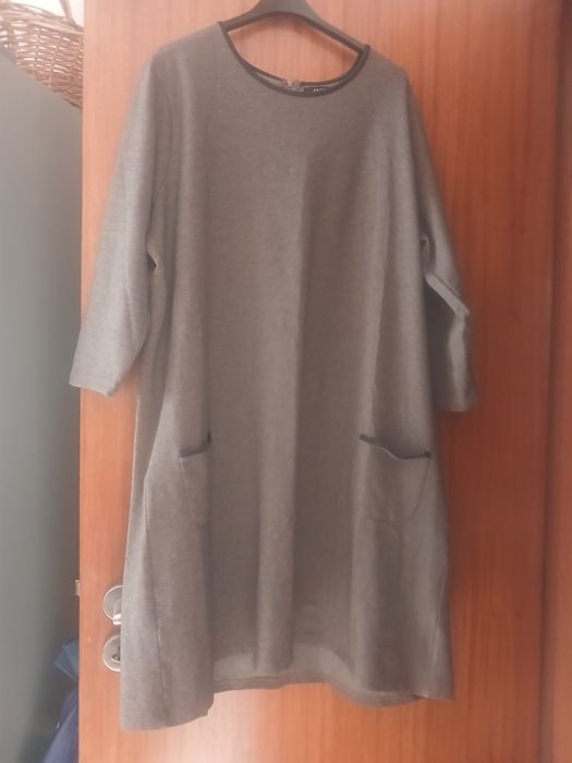 Vestido cinzento 48/52