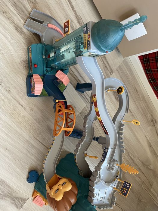 Tor wyścigowy jaskinia lwa