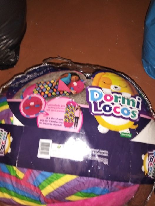 Vende-se dormi louco