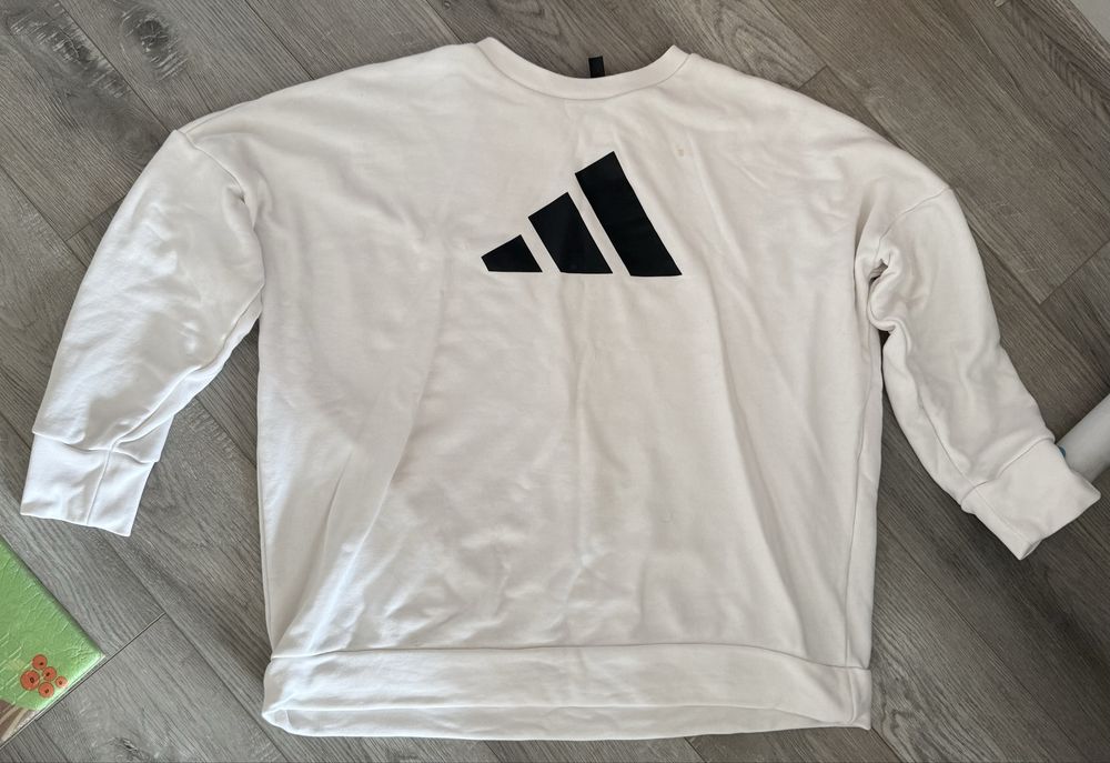Кофта adidas……….