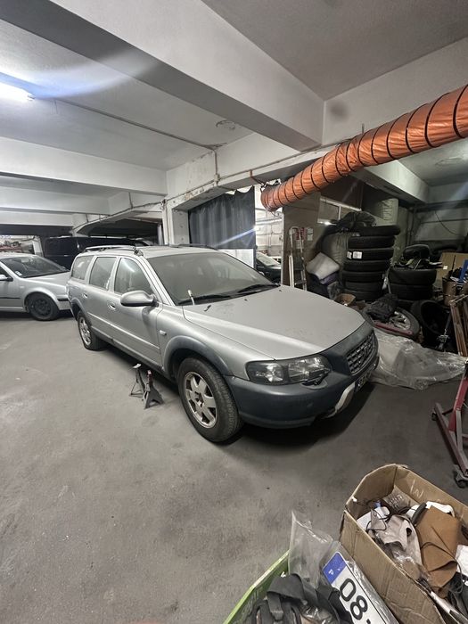 Volvo xc 70 2.4t