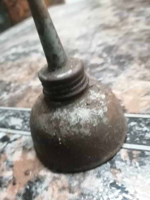 almotolia antiga para oleo