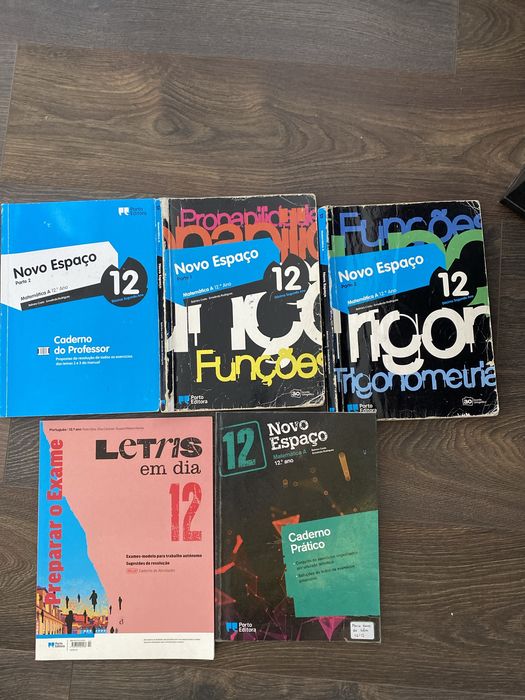 Livros  de matematica/ portugues  12 ano