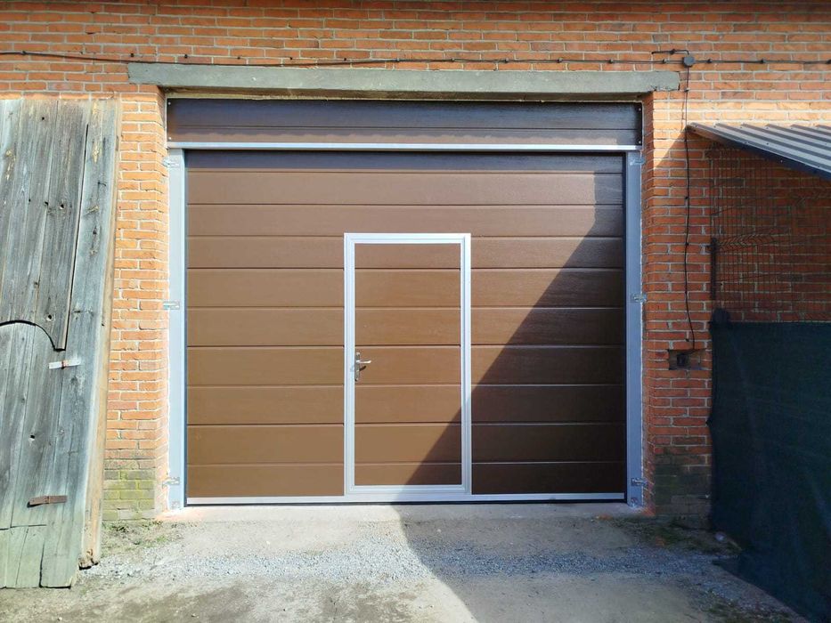 Brama segmentowa garażowa przemysłowa bramy garażowe OLESZYCE