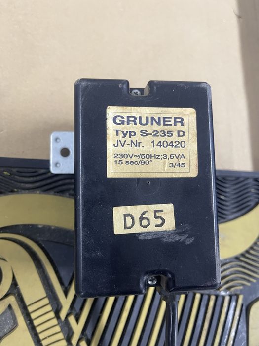 Gruner Silownik Typ s-235 D