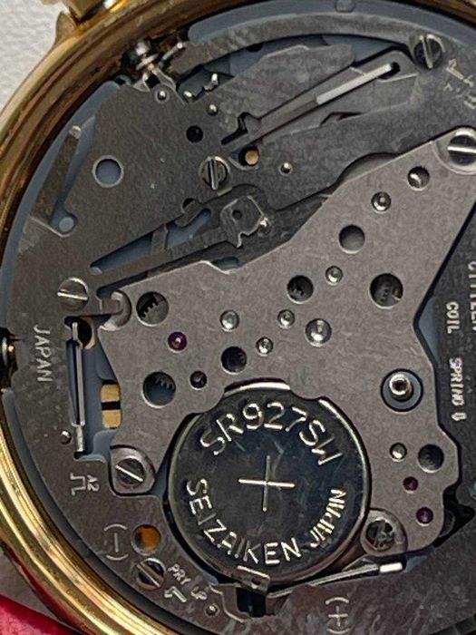 годинник Citizen кварц середини 80-х, відмінний стан, корпус 37 мм