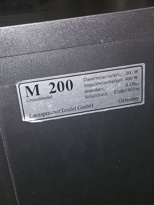 Kolumny Teufel M200