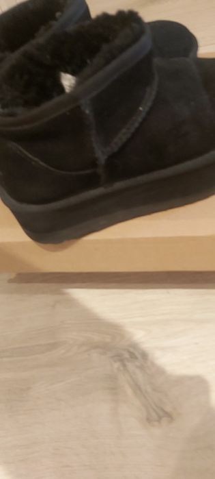 Buty UGG czarne classic