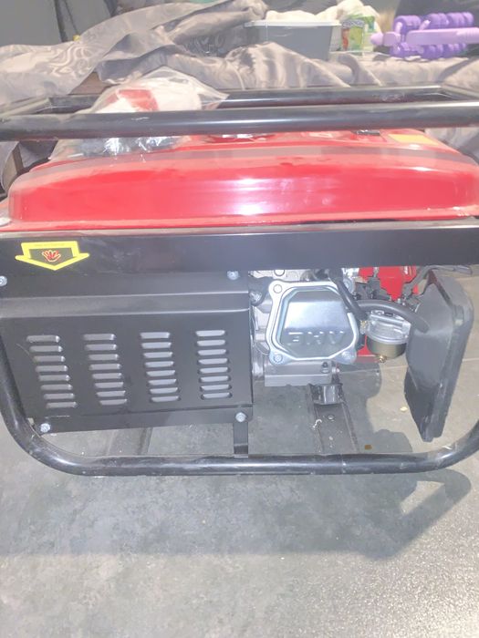 Генератор Kraftech KT-8500