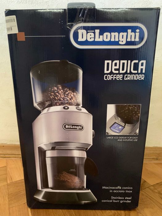 Кавомолка DeLonghi KG 521 M Dedica