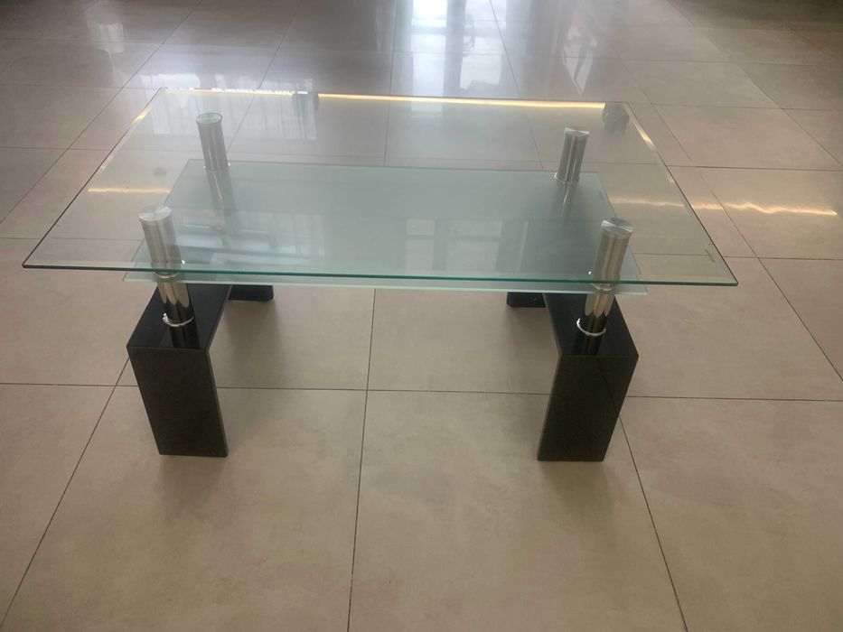 szklana ława stolik okolicznościowy z niemiec