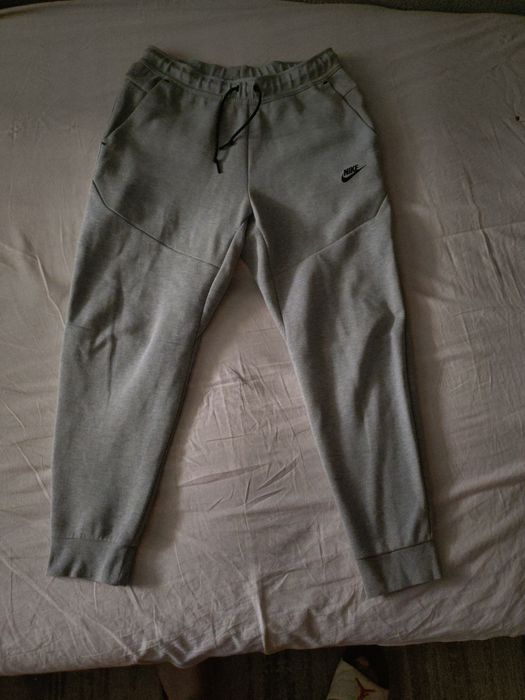 Nike tech fleece rozmiar m