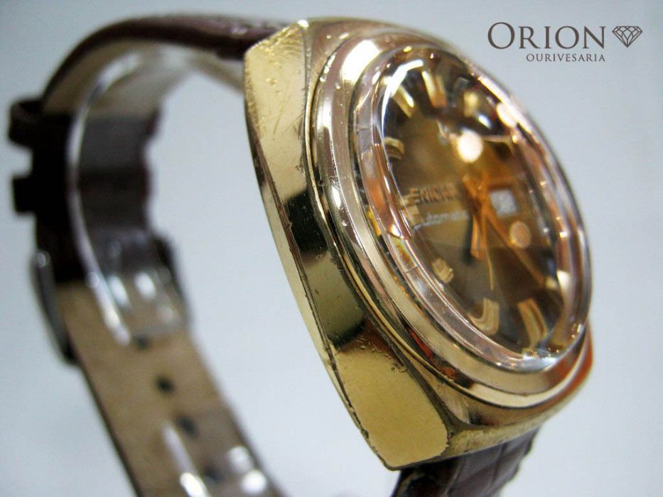 Enicar Day-Date Automatic