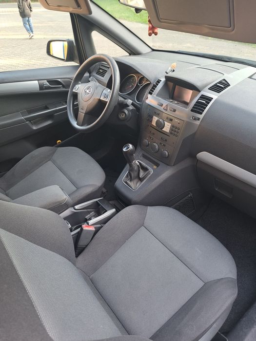 Opel zafira b 1,9cdti