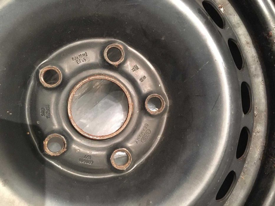 Felgi stalowe oryginał Audi 15’’ 4 sztuki