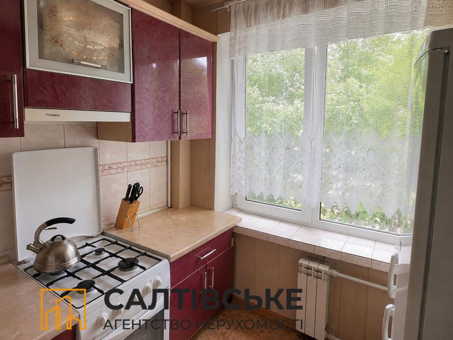 4879-КЮ Продам 2к квартиру на Салтовке Студенческая 521 м/р