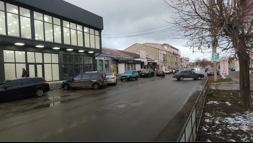 Помещение в центре г. Вознесенск,ул. Центральная,район рынка