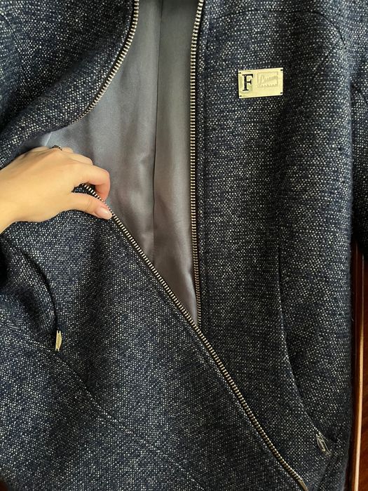 Демісезонне пальто