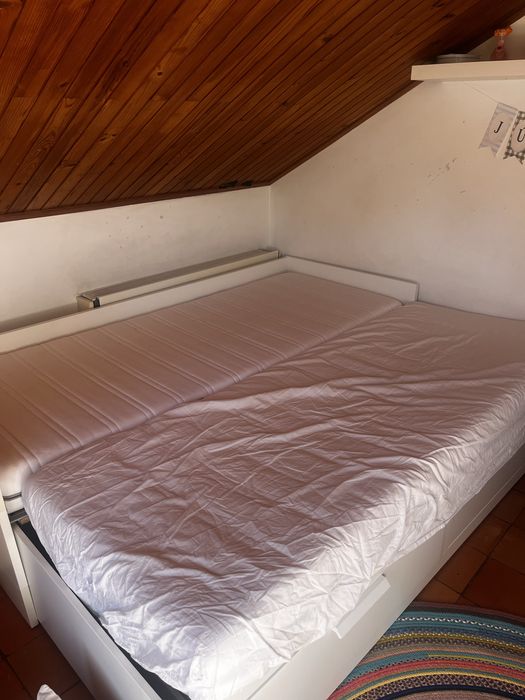 Cama IKEA BRIMNES individual/dupla + 2 gavetas + 2 colchões