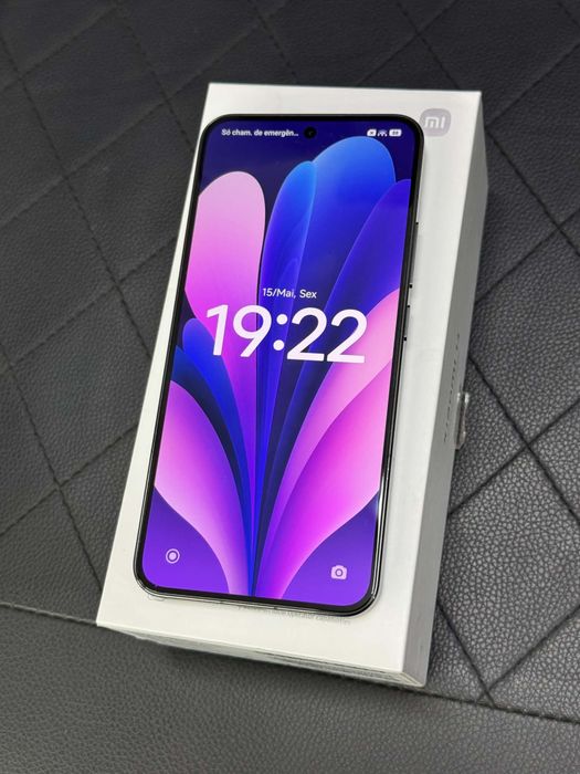 Xiaomi 13 5G.