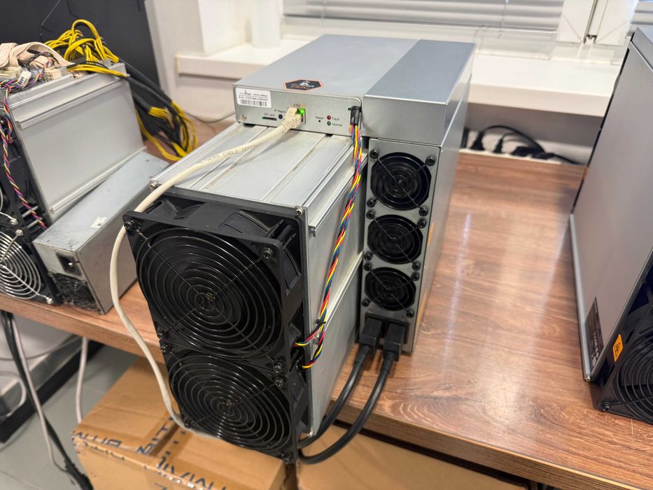 Наявність! ANTMINER Z15 Pro 840 K/sol, asic, Асік, майнер, Гарантія
