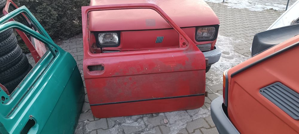 Fiat 126p wykładzina podłogi czarna 5 części nowa oryginalna